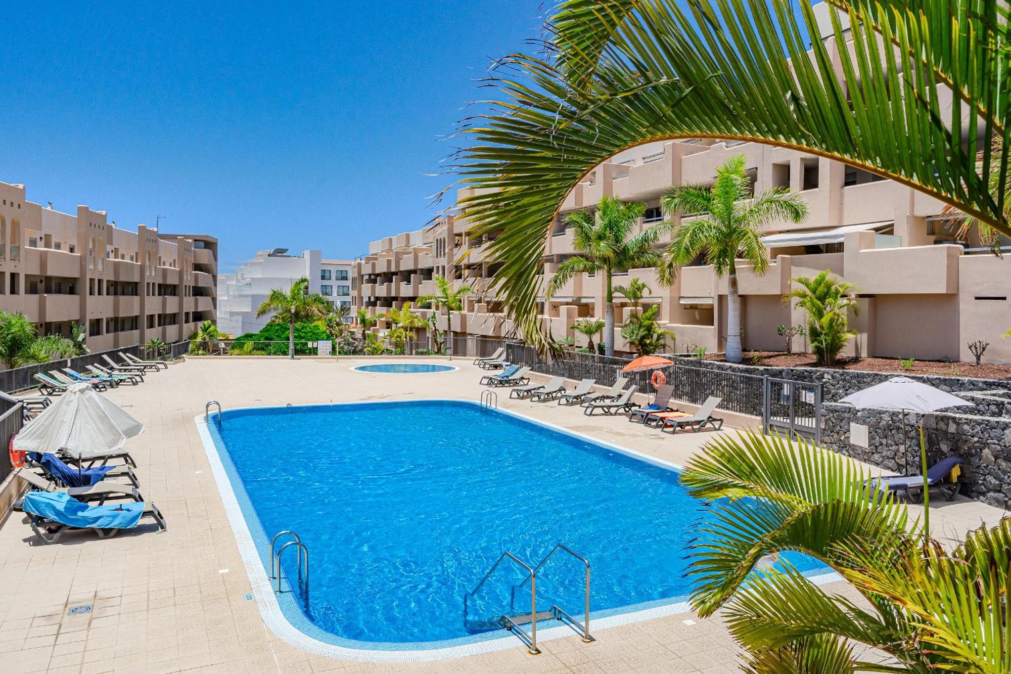 Cozy Apartment In Playa Paraiso Costa Adeje  Ngoại thất bức ảnh