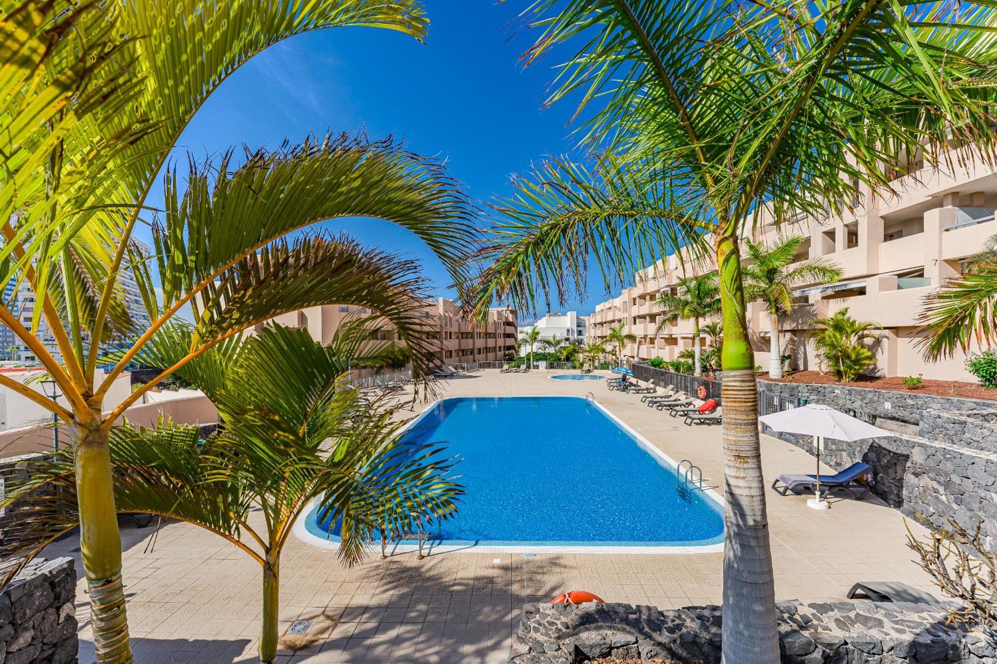 Cozy Apartment In Playa Paraiso Costa Adeje  Ngoại thất bức ảnh